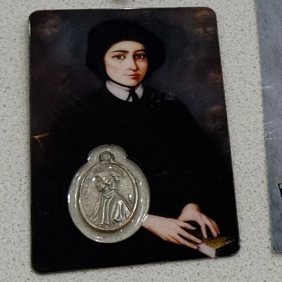 Religious Bundle 2 PIns Crucifix Medal and Necklace - Picture 6 of 7